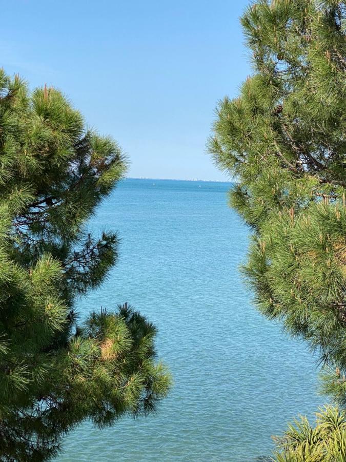 Apartment Mit Meerblick Am Strand Costa Azzura Grado Exterior foto